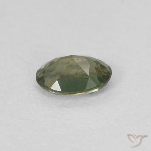 Rupin del grano Verde dorato naturale da 0.17 ct, Ovale, VVS