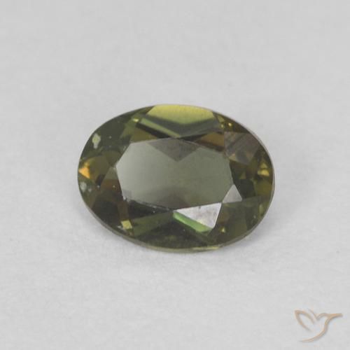 Rupin del grano Verde giallastro naturale da 0.25 ct, Ovale, VVS