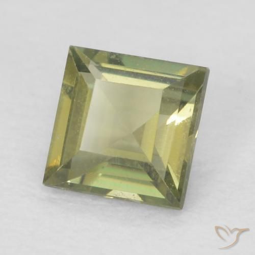 Rupin del grano Verde giallastro naturale da 0.23 ct, Quadrato, VVS