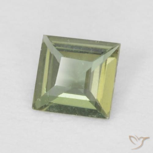 Rupin del grano Medium Dark-Green naturale da 0.13 ct, Quadrato, VVS
