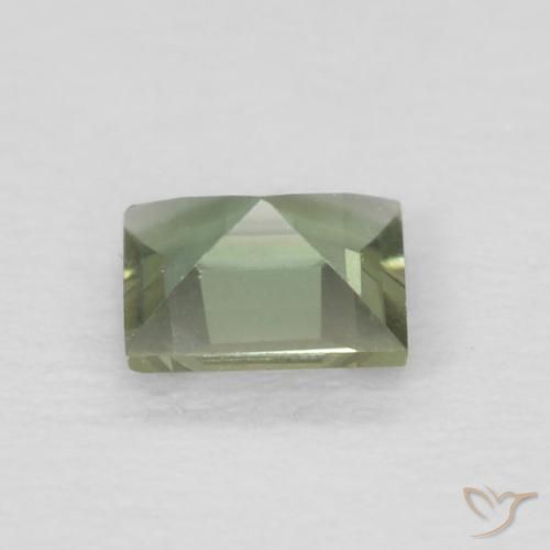Rupin del grano Medium Dark-Green naturale da 0.13 ct, Quadrato, VVS