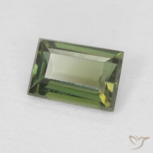 Rupin del grano Medium Light Green naturale da 0.25 ct, Taglio a baguette, VVS
