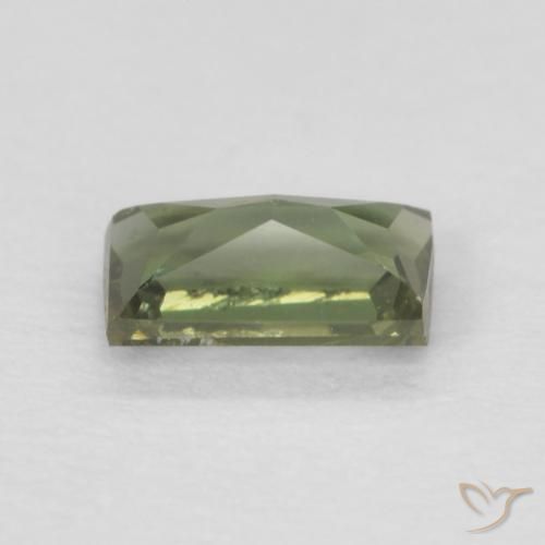 Rupin del grano Medium Dark-Green naturale da 0.25 ct, Taglio a baguette, VVS