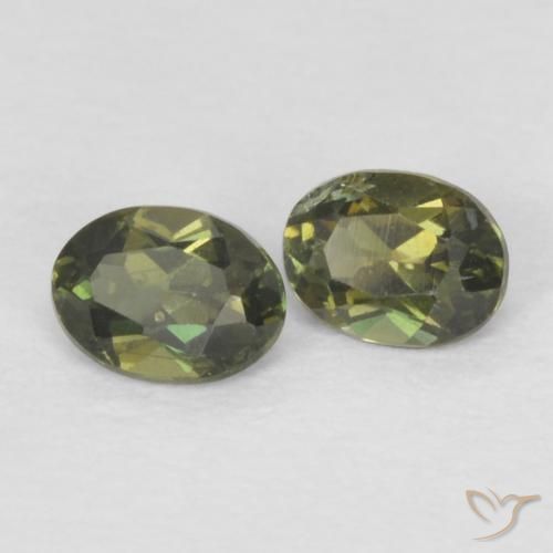 Gemme di Rupin del grano Caldo bosco verde naturale da 0.26 ct, Ovale, VS