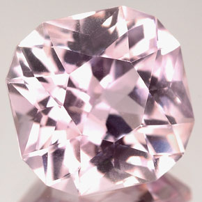 Kunzite naturale rosa da 9,35 ct, forma fantasia, VVS