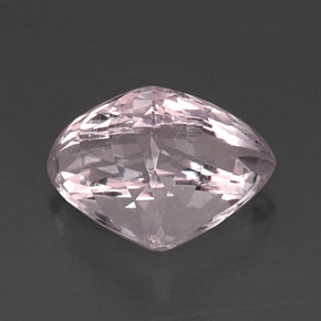 Kunzite naturale rosa da 10,63 ct, forma fantasia, VS