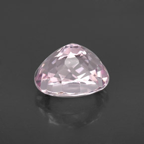 Kunzite Rosa chiaro naturale da 5.85 ct, Taglio ovale, VVS-VS