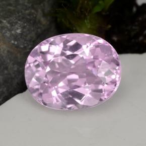 Kunzite Rosa naturale da 4.83 ct, Taglio ovale, VVS-VS