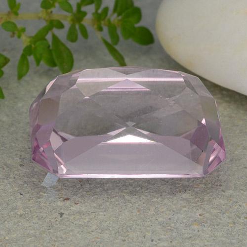 Kunzite Tono rosa ciliegia naturale da 16.62 ct, Taglio smeraldo, VVS-VS