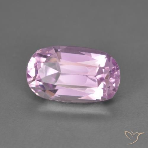 Kunzite Lilla naturale da 4.08 ct, Ovale, VVS-VS