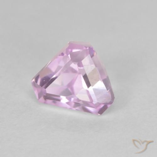 Kunzite Tono rosa ciliegia naturale da 1.72 ct, Taglio a fantasia, VVS-VS