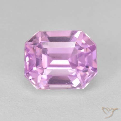 Kunzite Lilla chiaro naturale da 6.32 ct, Taglio smeraldo, VVS