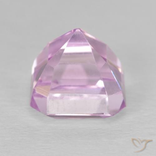 Kunzite Rosa chiaro naturale da 4.58 ct, Taglio smeraldo, VVS-VS