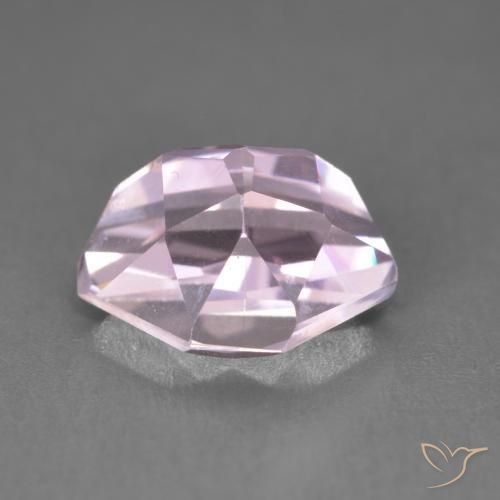 Kunzite Tono rosa molto chiaro naturale da 4.96 ct, Taglio a fantasia, VVS-VS