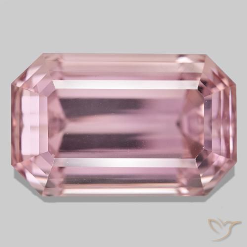 106.75ct rosa kunzite, taglio smeraldo, VVS