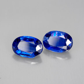 Cianite naturale blu da  ct, taglio ovale, VS-SI