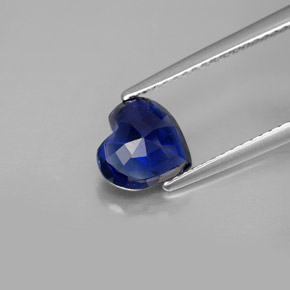Cianite naturale blu da 2,07 ct, a forma di cuore, VS-SI