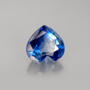 Cianite naturale blu da 2,15 ct, a forma di cuore, VS-SI