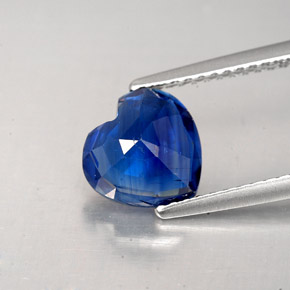 Cianite Blu naturale da 2.16 ct, A forma di cuore, VS-SI