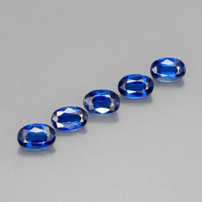 Cianite naturale blu da  ct, taglio ovale, VS