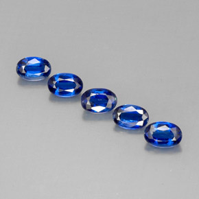 Cianite naturale blu da  ct, taglio ovale, VS