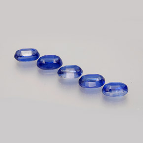 Cianite naturale blu da  ct, taglio ovale, VS
