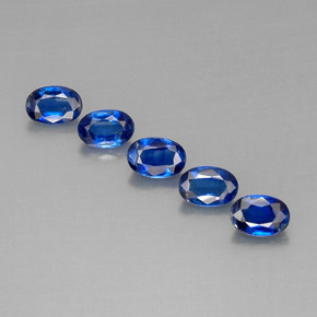 Cianite naturale blu da  ct, taglio ovale, VS