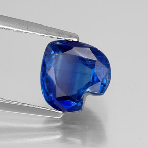 Cianite Blu naturale da 2.04 ct, A forma di cuore, VS