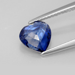 Cianite Blu naturale da 1.70 ct, A forma di cuore, VS-SI