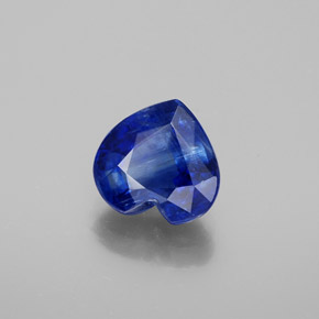 Cianite naturale blu da 1,95 ct, a forma di cuore, SI