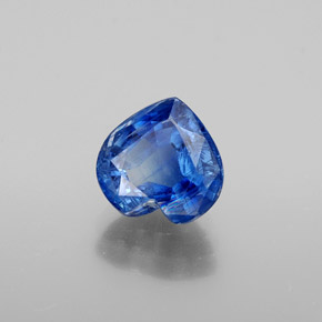 Cianite Blu naturale da 2.18 ct, A forma di cuore, SI-I1