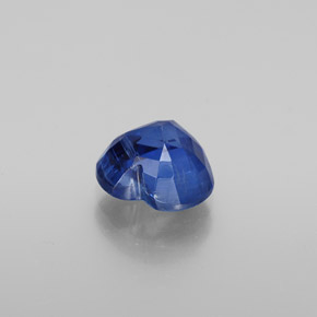 Cianite Blu naturale da 2.18 ct, A forma di cuore, SI-I1