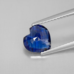 Cianite naturale blu da 1,69 ct, a forma di cuore, VS-SI