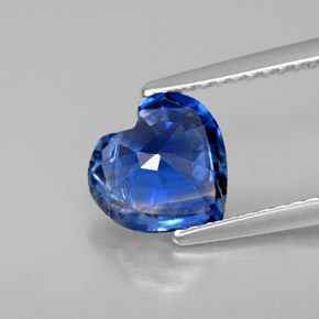Cianite Blu naturale da 1.90 ct, A forma di cuore, VS-SI