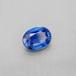 Cianite naturale blu da 2,29 ct, taglio ovale, VS-SI