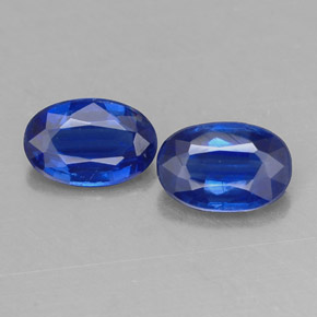 Cianite naturale blu da  ct, taglio ovale, VS