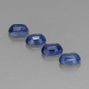 Cianite naturale blu da  ct, taglio ovale, VS-SI
