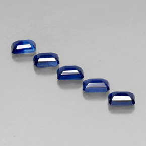 Cianite naturale blu da  ct, taglio smeraldo, VS-SI