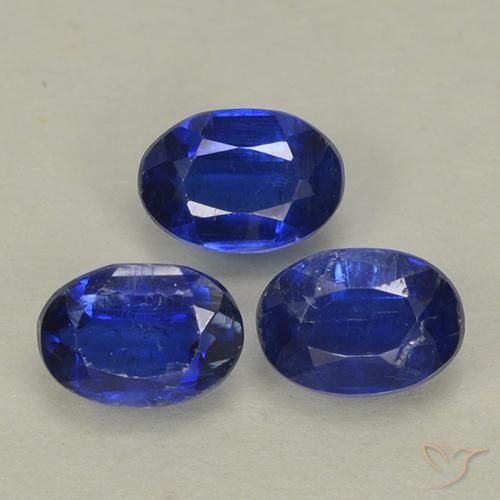 Gemme di Cianite Blu navy naturale da 1.52 ct, Ovale, VS-SI