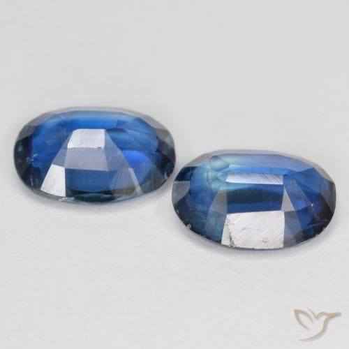 Cianite naturale blu da 2,81 ct, taglio ovale, VS-SI