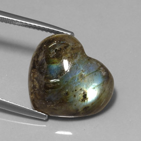 Labradorite naturale multicolore da 11,69 ct, a forma di cuore, traslucido
