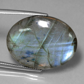 Labradorite naturale multicolore da 28,90 ct, taglio ovale, traslucido