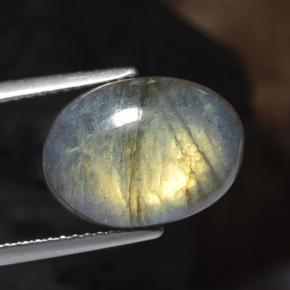 Labradorite naturale multicolore da 6,41 ct, taglio ovale, traslucido
