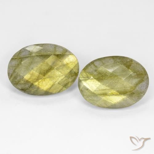 16.30ctw Naturale Multicolore Labradorite, Ovale, Traslucido