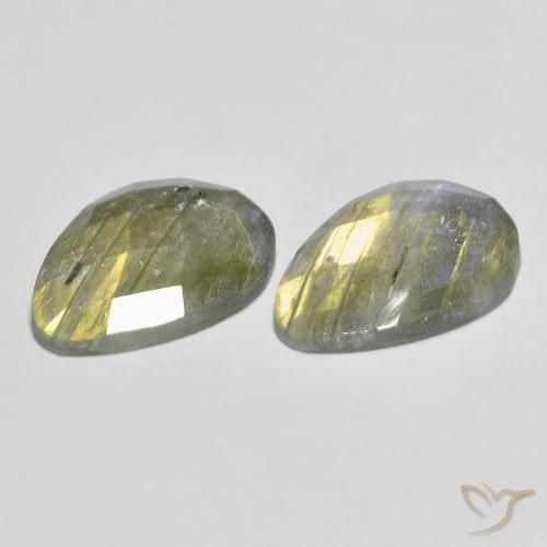 Gemme di Labradorite Multicolore naturale da 9.34 ct, Forma a pera, Traslucido