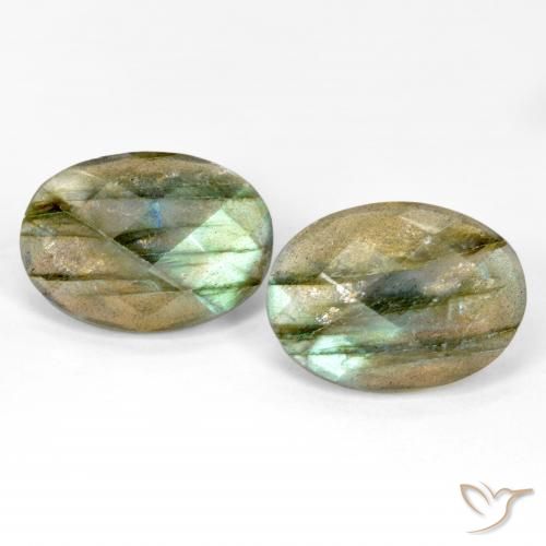 15.88ctw Naturale Multicolore Labradorite, Ovale, Traslucido