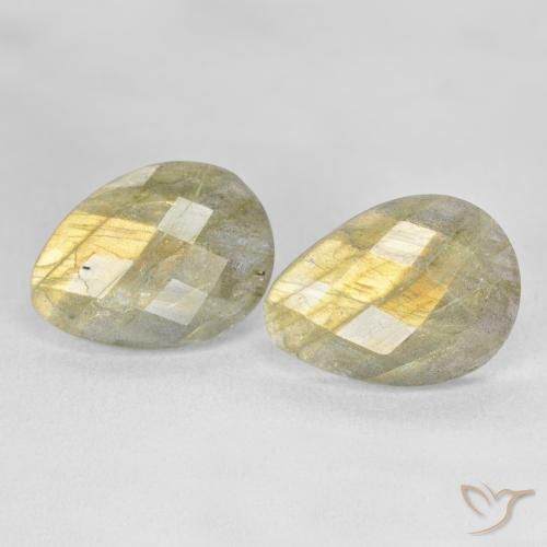 14.48ctw Naturale Multicolore Labradorite, Forma a pera, Traslucido
