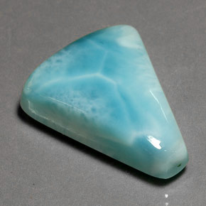 Larimar naturale blu da 35,80 ct, forma fantasia, opaco