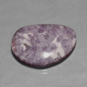 Lepidolite Viola naturale da 24.77 ct, Forma fantasia, Opaco