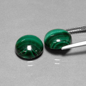 Malachite naturale verde da  ct, taglio rotondo, opaco